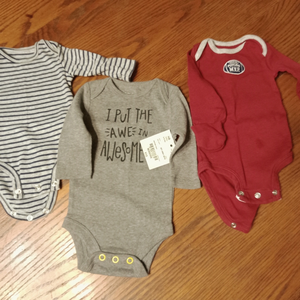 🎊🎉3/$25🎉🎊 Newborn long sleeve Baby Boy LOT